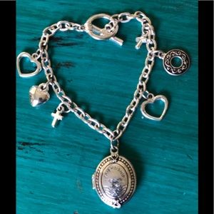SILVER LOCKET BRACELET HEARTS CROSSES CHARMS  OVAL LOCKET OPENS NEVER WORN